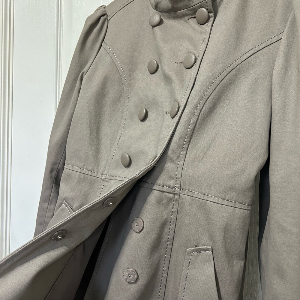 Divided H&M Taupe Trench Coat NWOT - Picture 6 of 7